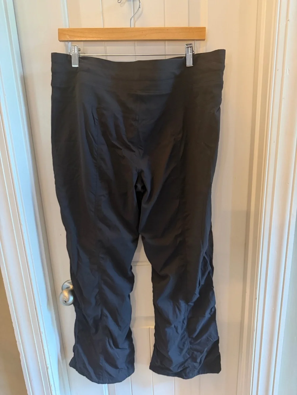 lululemon athletica size 14